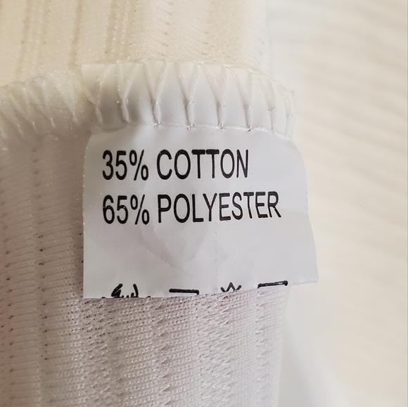 ☆3/35$ | White Textured Ruffle Edge Long Sleeves Mock Neck Loose Top in Size L - Picture 6 of 9